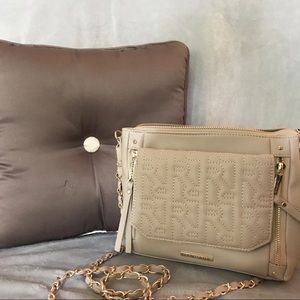 😍Rampage Crossbody Purse